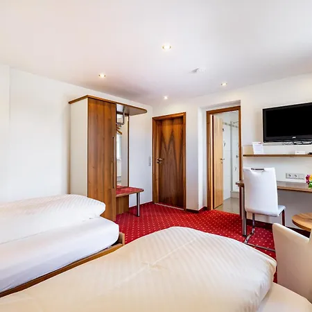 Гостевой дом Gaestehaus Guehring Rosenfeld
