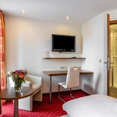 Konukevi Gaestehaus Guehring 3*