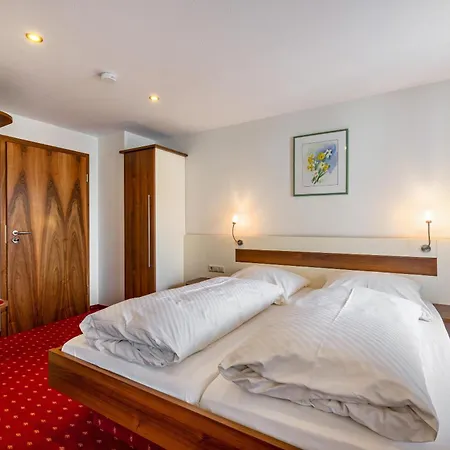 Гостевой дом Gaestehaus Guehring 3*