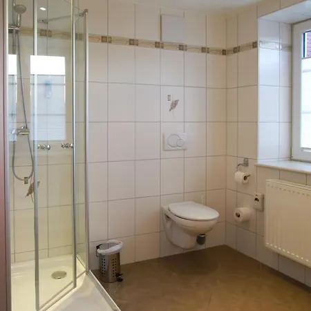 Konukevi Gaestehaus Guehring 3*